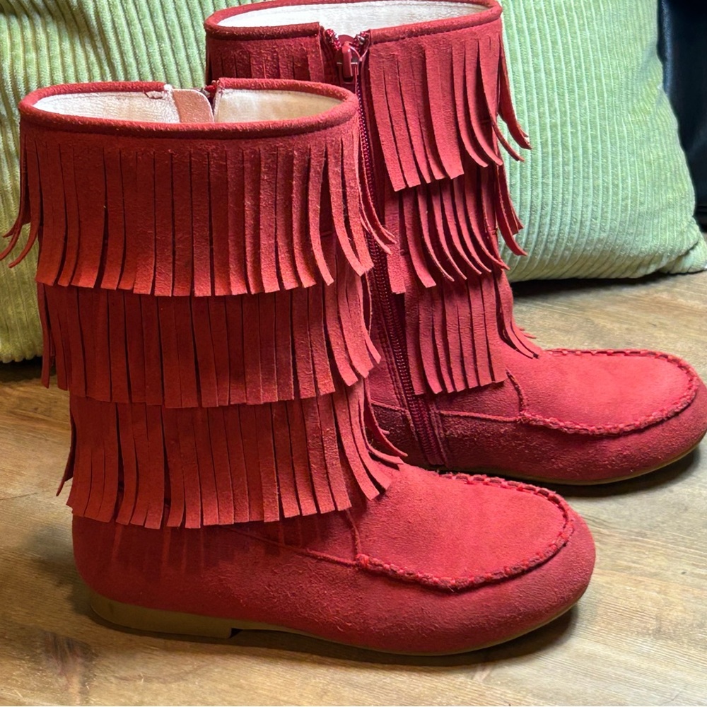 Girls Red Suede Tiered Fringe Boots By Liv & Mia. Toddler’s Size 2Y